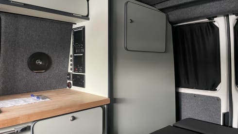 Avocet – 4 berth Volkswagen campervan from 2023