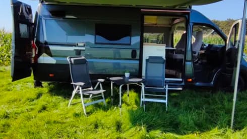 Großer Premium Hannes – Hannes Camper - Large Hannes Camper