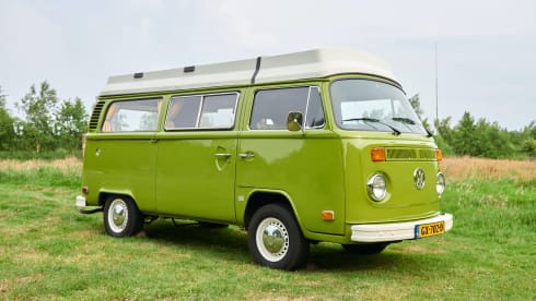 Bus California  – Volkswagen T2b, 1978