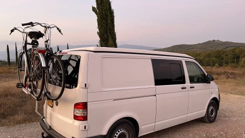 Bussie – 2p Volkswagen campervan uit 2014