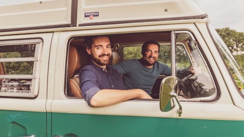 Ga op duurzame roadtrip met Calandria! ⚡️🚐 – 100% Electric! ⚡️ VW T2 "Calandria"