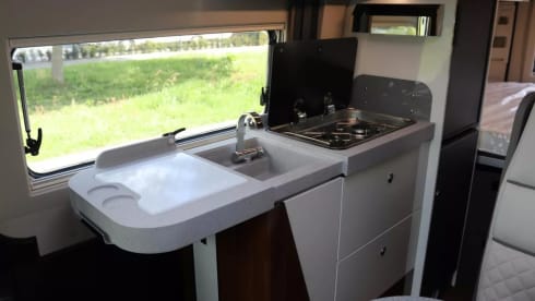 Luxury Mobilvetta Admiral 5.1