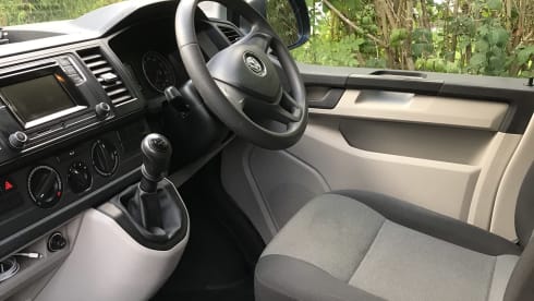 Gandalf – VW T6 4 Berth Campervan with fantastic reviews