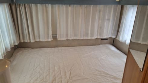 Ons oude trouwe campertje – 4p Elnagh alcove from 1993