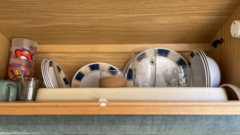 Tali – 4 berth Peugeot bus from 2006