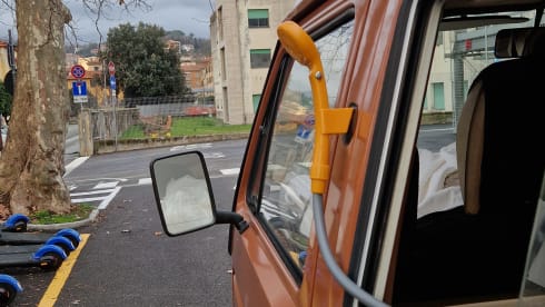 Yesweekend – Van by Domenico