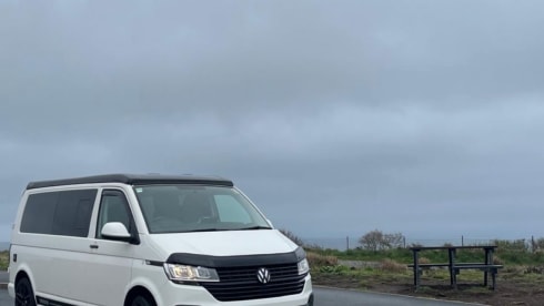 4 berth Volkswagen campervan