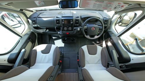 Swift 694 – Swift 694