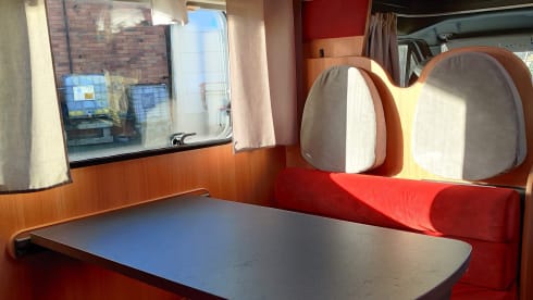 Onze Mobi – Cozy family mobi (4p) with 'everything on and off'!