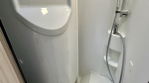 Adria Compact DL automatic 3p from 2024