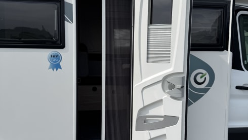 Chausson teilintegriertes Wohnmobil für 5 Personen