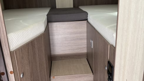Bürstner 2015 luxe 3 personnes + très complet