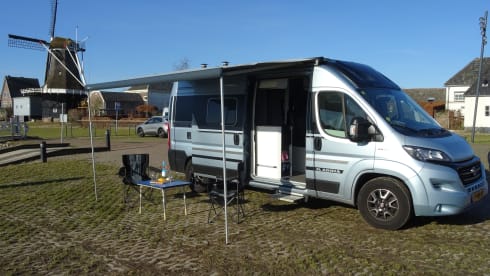 2p Adria Mobil bus from 2021