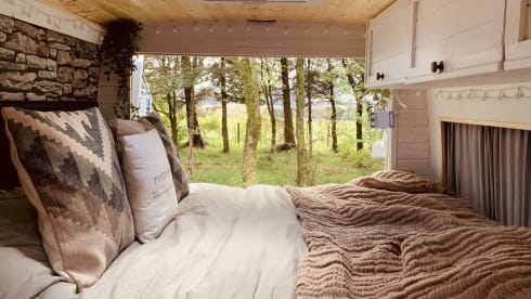 Murphy  – A beautiful home from home on wheels