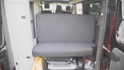 Ollie │ Luxury 2 person camper