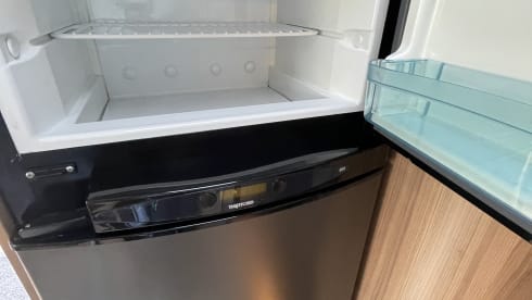 Spacious luxury 4 person Pilote camper many extras Queens bed semi-integrated 2013