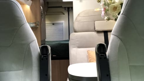 2p Fiat campervan uit 2021