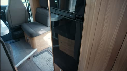 5p Adria Mobil semi-integrated uit 2019 163 PK