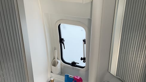 Adria Twin Supreme – Comfortable bus camper with automatic transmission + Switzerland vignette