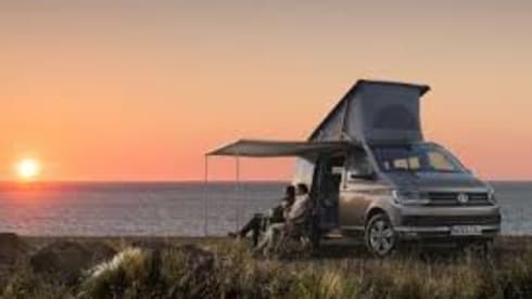 "CARMELA" VW T6 CALI BEACH CAMPER – Flamenco Campers, Rent a camper, explore Andalusia.