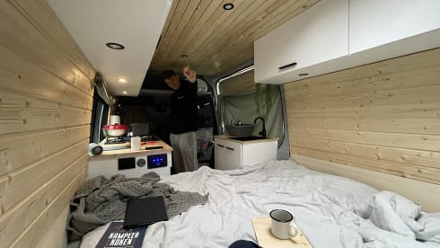 VanNoes – Spacious and hiply decorated Mercedes Sprinter