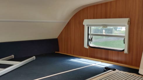 Complete 4-5-6 pers. familiecamper met airco