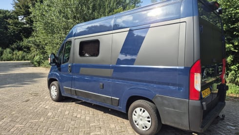 Cozy, nice camper (2025) with air conditioning - solar panels - 3 persons