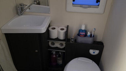 4 berth Roller Team semi-integrated from 2025