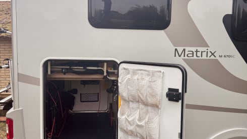 4 person modern and spacious, well-equipped camper.