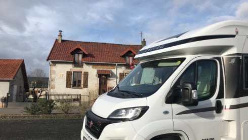 Le voyageur du pêcheur – 4p Fiat semi-integrated uit 2024