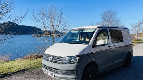 4 berth Volkswagen bus from 2019