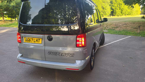 Rosie – 4 berth Volkswagen campervan from 2017