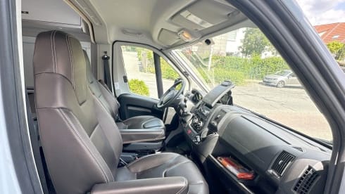 Fiat Ducato Kastenwagen 4 Schläfer mit MAX FAN