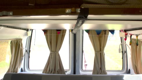 Wally – 4p Volkswagen bus uit 1995