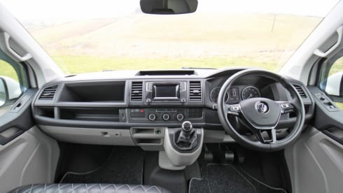 Jessie – 4 berth Volkswagen Transport Campervan from 2018