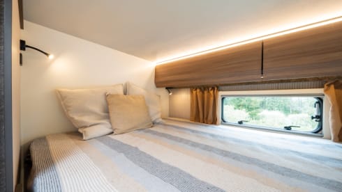Queen I – 6p Rimor alcove from 2025