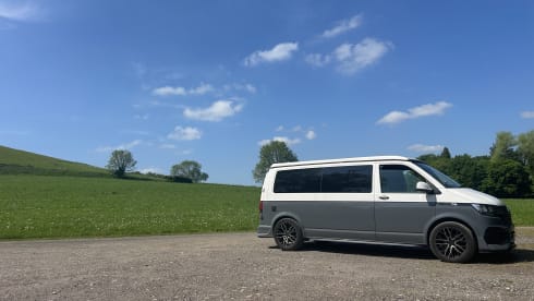 Cody the Camper!  – 4 berth VW Campervan Devon