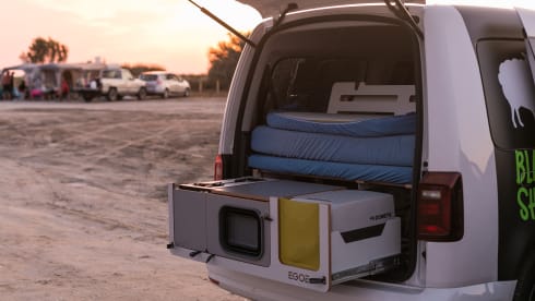 CAMPERVAN MINI – Caddy VOLKSWAGEN (Bordeaux)