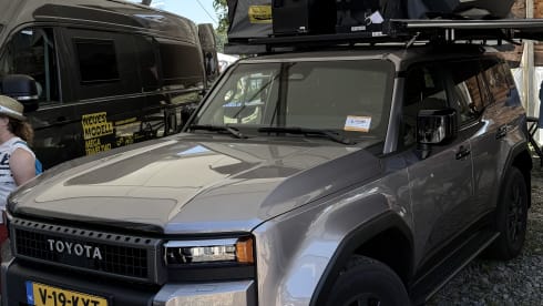 From Desert to Mountains: At Home Everywhere with the Land Cruiser