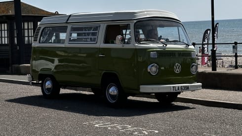 Olive – 'Olive' VW T2 Westfalia 1973 Campervan