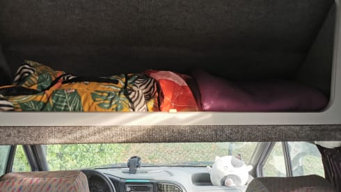 4p Ford campervan uit 1998