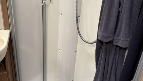 2p Hymer semi-integrated uit 2015