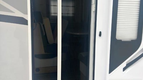 Camper Ford TL 265 roller team  – Freiheit auf vier Rädern Ihre Reise beginnt dort, wo Sie möchten 