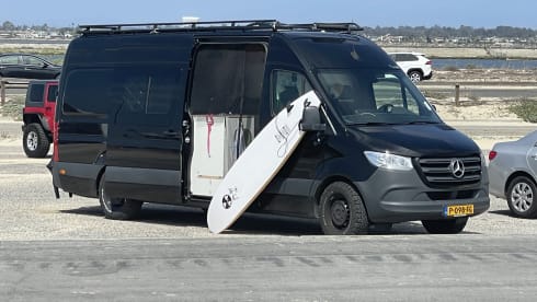 Mercedes-Benz Off Grid campervan 2019