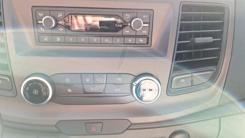 2p Ford semi-integrated uit 2024