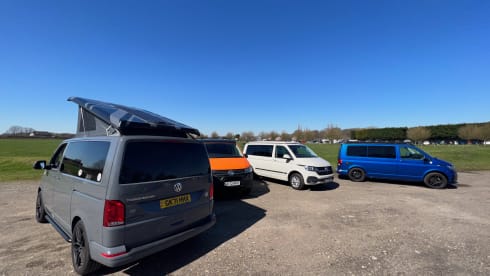 (VW002) 2022 AUTO 'Rebellion' VW Camper Van Sleeps 2 Adults + 2 Children