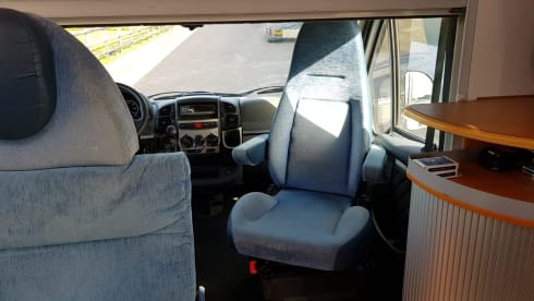 6p Knaus Alcove from 2004