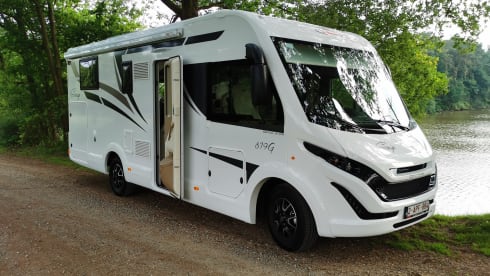 Mercator – Compleet uitgeruste nieuwe camper