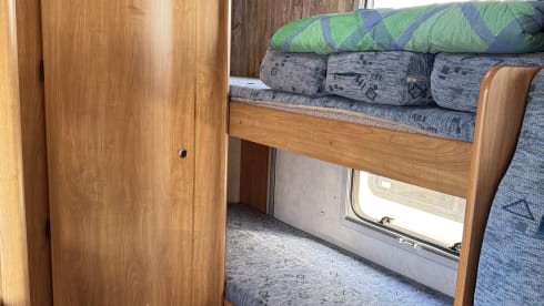 Klamm – 6 seater camper rental in Sicily