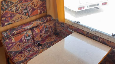 Elnagh Doral 105  (Bagus) – Camper with air conditioning